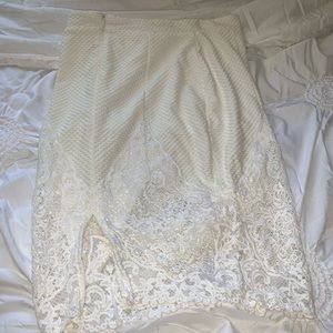 Midi Cream and White Lace Skirt